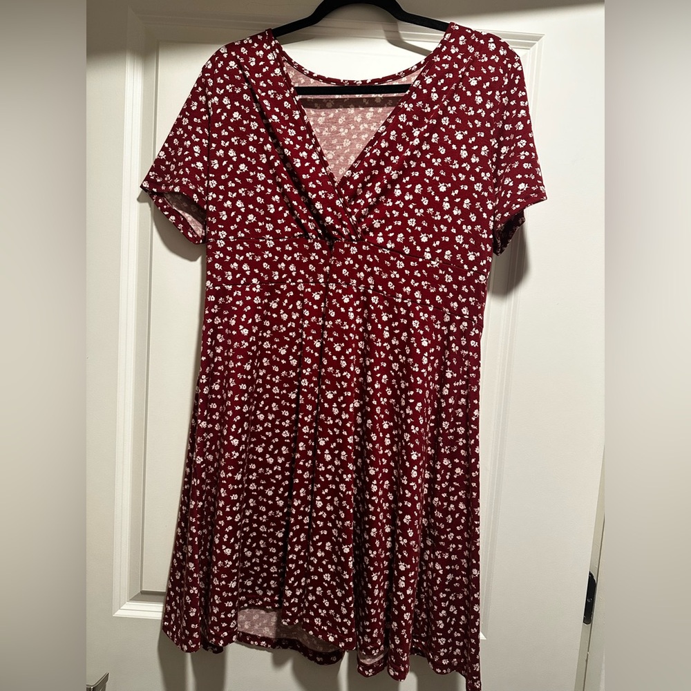 SHEIN Red Casual V-Neck Sundress